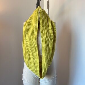 Old Navy Lime Green Knit Infinity Scarf
